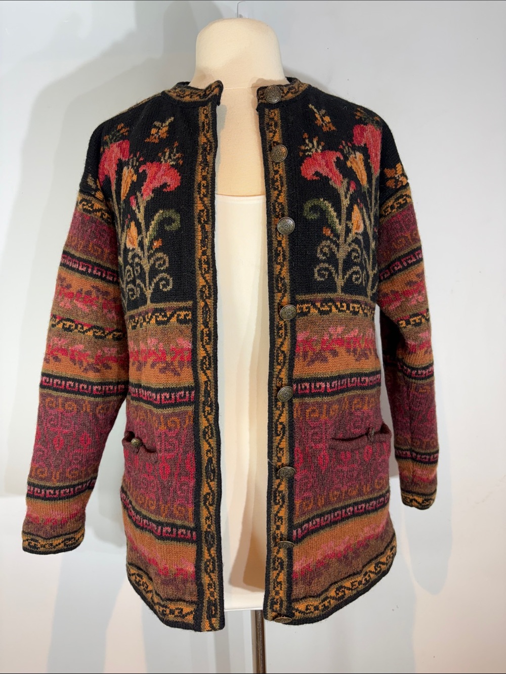 Icelandic Design Wool Knit floral Fair Isle Bohemian Cardigan Large